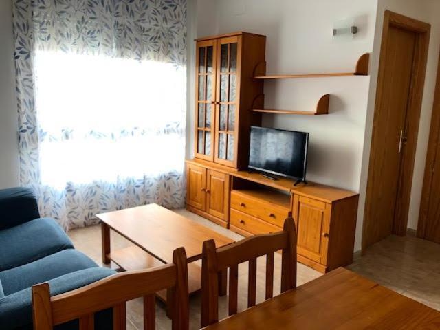 Apartamentos En Deltebre Luaran gambar